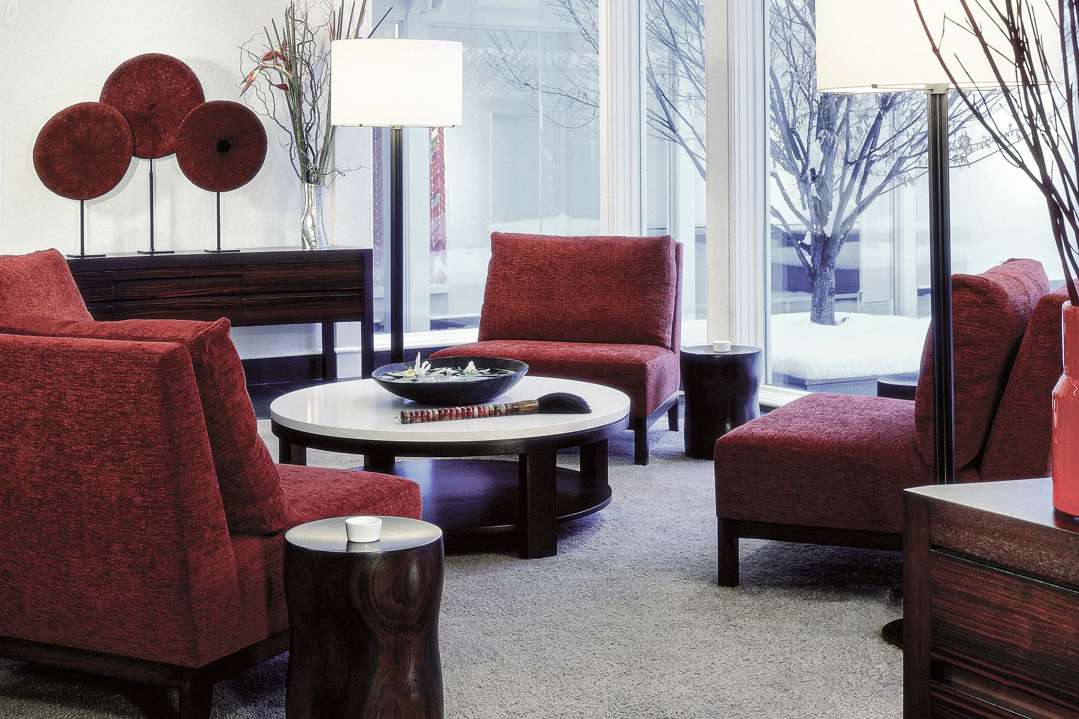 FurzeDesignSittingRoomMorelandHills
